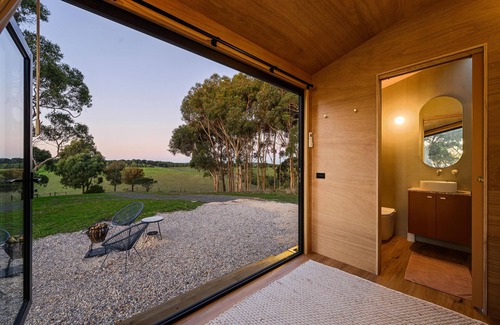 Sellicks Hill Cabin | Sellicks Hill Eco Cabin ~ Sellicks Hill - A unique off-grid holiday experience