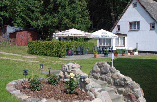 Sellin Hotel | Selliner Pension am Waldrand