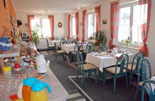 Sellin Hotel | Selliner Pension am Waldrand