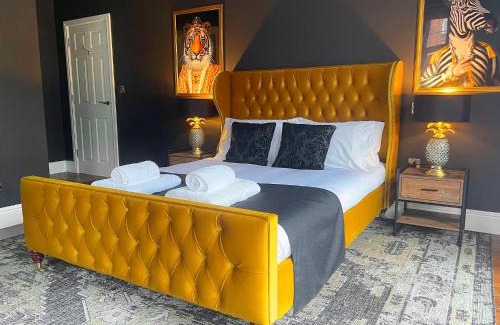 Yeovil Apartment | Selworthy - Luxury 3 Bedroom Apartment