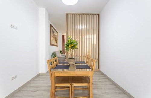 San Roque Apartment | Semana Santa