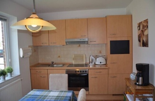 Luetetsburg House | Semi-detached house in Lütetsburg - between the sea and water castle