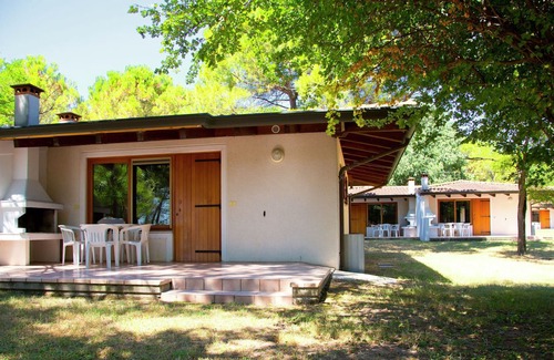 Aquileia House | Semi-detached bungalow with terrace not far from the sea