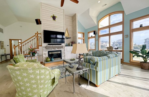 Pine Island House | Semi-Oceanfront Estate in Corolla, NC—Just a 2-minute walk to the beach!
