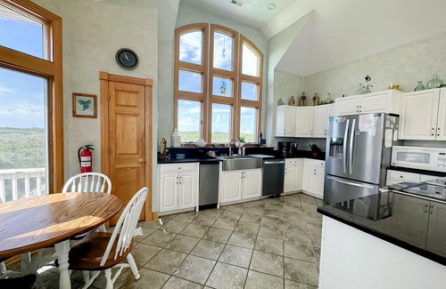 Pine Island House | Semi-Oceanfront Estate in Corolla, NC—Just a 2-minute walk to the beach!