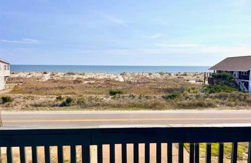 Long Beach House | Semi Oceanfront Steps to Beach Cozy Cottage