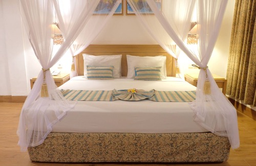 Dyanapura Hotel | Seminyak Paradiso Hotel