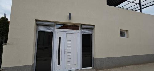 Leskovac Apartment | Sen's Studio