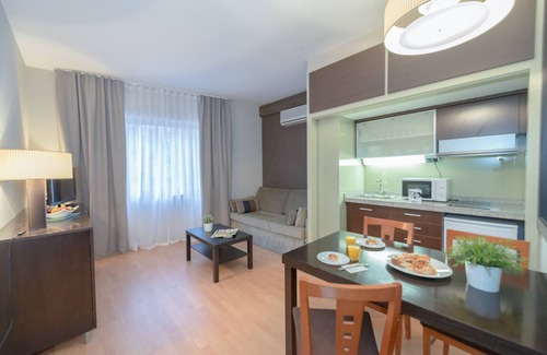 Sant Gervasi Apartment | Senator Barcelona Apartments