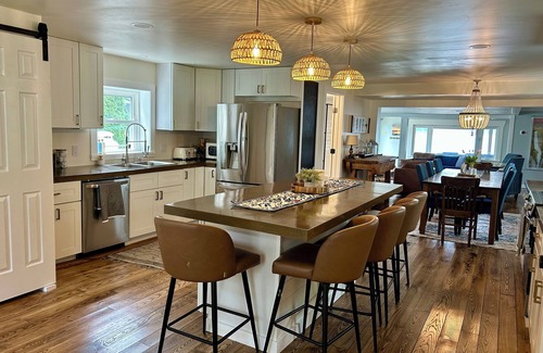 Oaks Corners House | Seneca Sunsets - Waterfront, hot tub, new dock, great views, central location!
