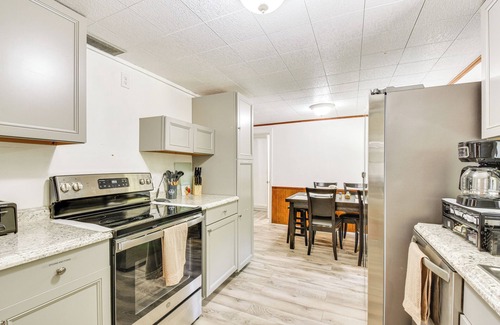 Seneca House | Seneca Vacation Rental w/Grill Near Lake Hartwell