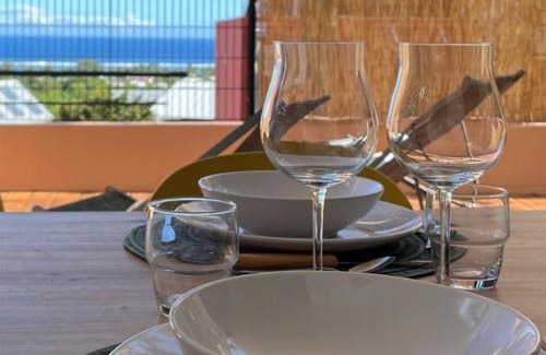 La Saline Les Bains Apartment | SENOMA RUN - T2 Saint Gilles les bains - Vue mer proche lagon