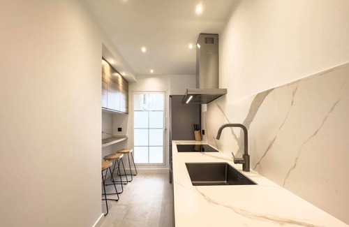 Nueva Andalucia Apartment | Senorio Giraldo 14 | Seaside Mountain Sunset Apartment Pools