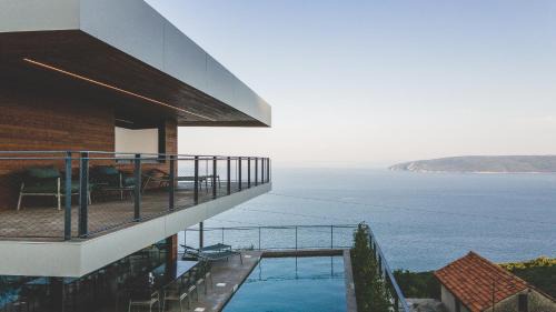 Mosenice Villa | Sensational Istria Villa Villa Scenice Platinium 5 Bedrooms Stunning Sea Views Sauna And Gym