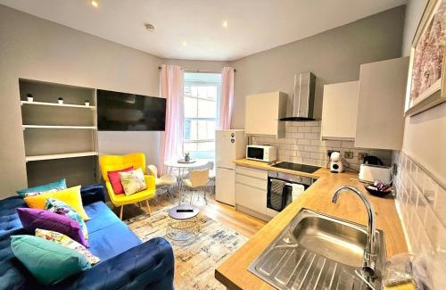 Tollcross Apartment | Sensational Stay- Fountainbridge