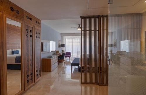 Puerto Morelos Resort | Sensira Resort & Spa Riviera Maya All Inclusive