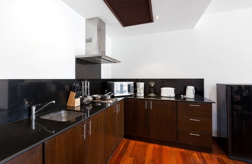 Kathu Apartment | Sensive Hill Villas