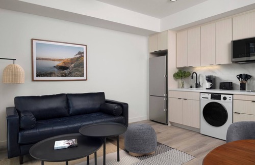East Village Hotel | Sentral Gaslamp Quarter