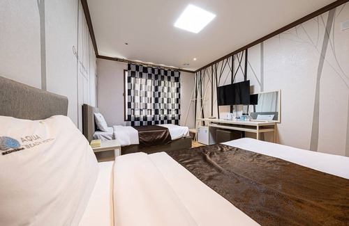 Seongsan Hotel | Seogwipo Aqua Beach