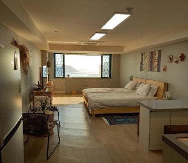 Seogwipo City Apartment | Seogwipo Downtown - Pet Friendly