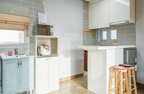 Jungmun House | Seogwipo Tamradoda Pension