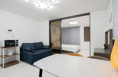 Downtown Apartment | Seomun Residence Hotel