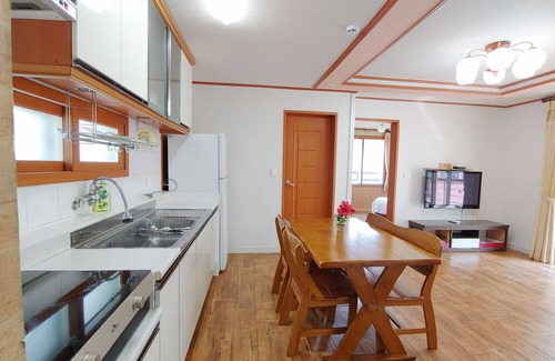 Seongsan House | Seongsan Sunrise Pension