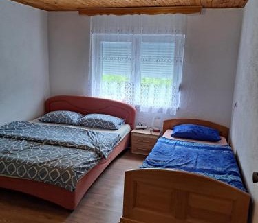 Bihac Apartment | Seosko domacinstvo Halil & Alema