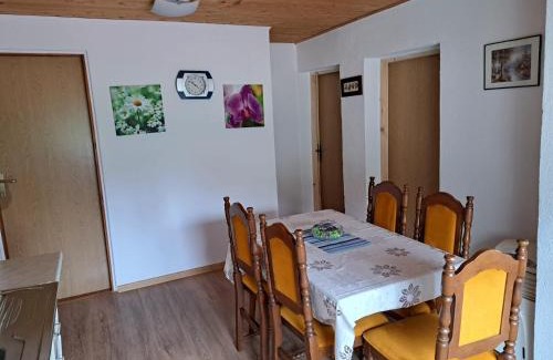 Bihac Apartment | Seosko domacinstvo Halil & Alema