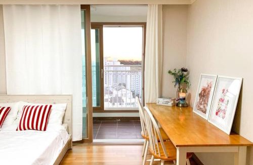 Chegang-mal Apartment | Seoul Best Eco-Friendly Apartment near National Mountain Park