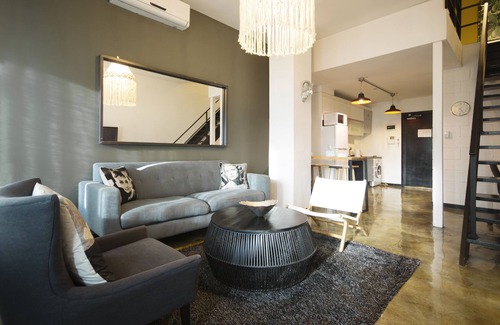 Daehangno Apartment | Seoul Loft Apartments - SLA 7 Night Minimum