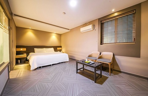 Bongcheon-dong Hotel | Seoul National University Violinh