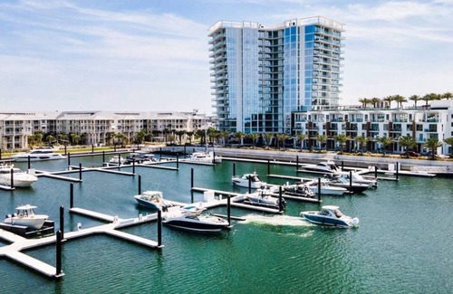 Sun Bay South Apartment | Separate-entrance Charming South Tampa Studio