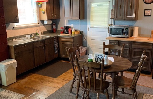 Lakeville Cottage | Sept 12-14&Oct 1-3 for Loudonville Street Fair-Lakefront Cottage at O'Dells Lake
