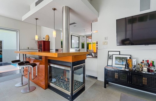 Twin Palms House | Sept Special Offer 30+ Stay! W/Pool/Hot Tub & Fire