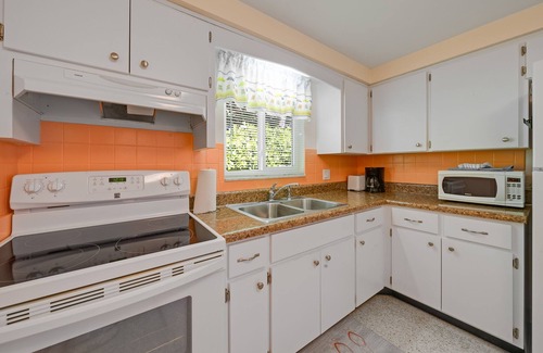 Ilexhurst House | September Golf Cart Special