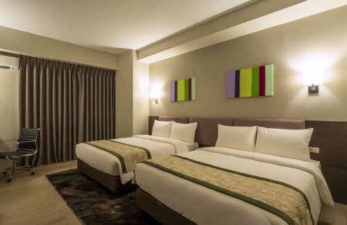 Paranaque Hotel | Sequoia Hotel Manila Bay