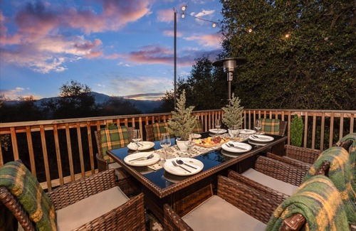 Yosemite Forks House | Sequoia's Dream: Mountain View, Spa, Heated Floors, Bar, Cinema! Near Yosemite!