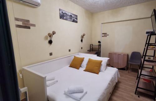 Archangelos House | Serafi Cozy Rooms