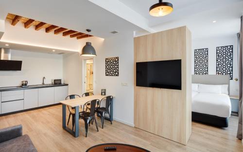 Granada City Center Apartment | Sercotel Granada Suites