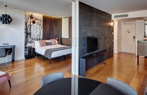 La Sagrada Familia Hotel | Sercotel Rosellon