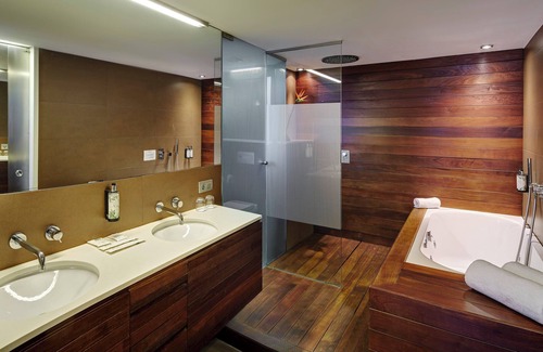 La Sagrada Familia Hotel | Sercotel Rosellon
