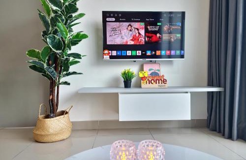 Kampung Bukit Merbah Apartment | Seremban 5-6 pax Luxury Suite - Ocean Theme