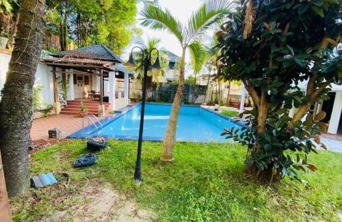 Seremban Villa | Seremban Resort Villa by uBook