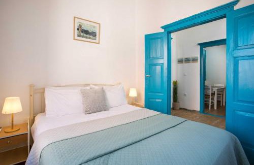 Symi House | Serena Traditional Suite