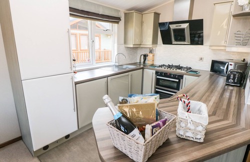 Amroth Cottage | Serendipity - Heritage Park