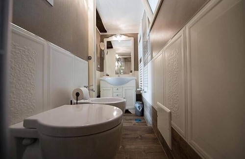 Historical Downtown Salerno Bed & Breakfast | Serendipity
