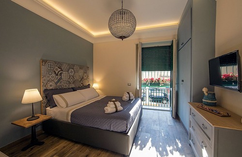 Historical Downtown Salerno Bed & Breakfast | Serendipity