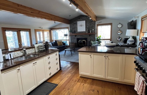 Muskoka Lakes Cottage | Serendipity Lake Muskoka