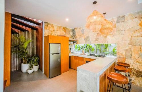 Beraban Villa | Serene 2BR Villa with Lush View 5 mins to Beach